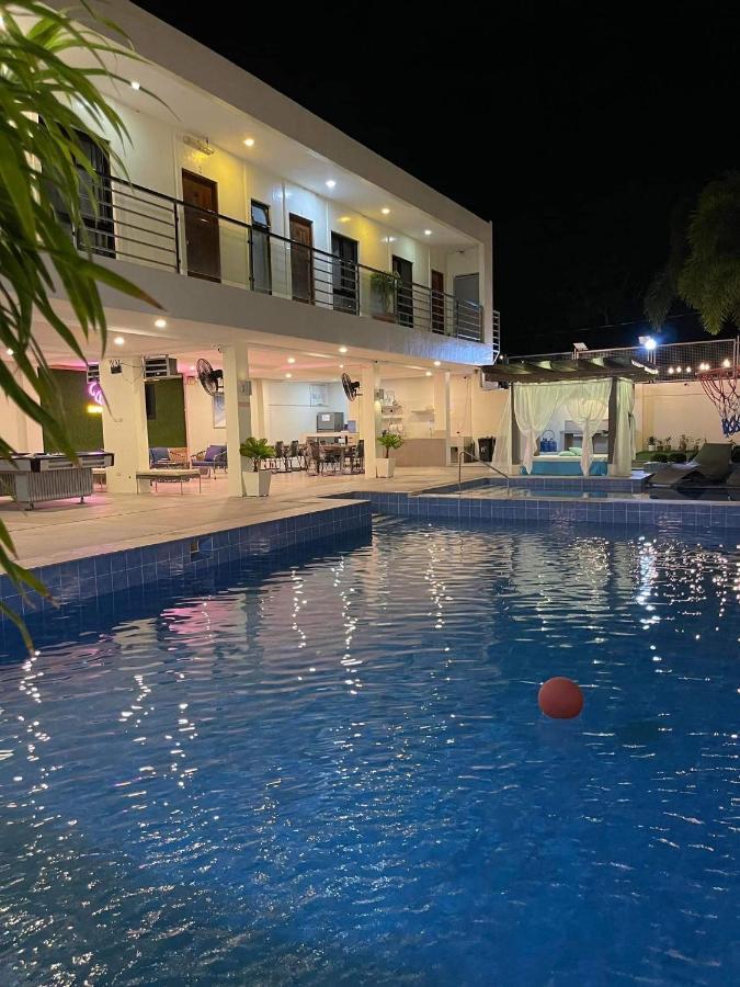 Ezekiel'S Private Hot Spring Resort Calamba  Kültér fotó